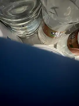 Snapshot of LAZ3R1 chatting on November 24, 2025, 3:23 pm LAZ3R1 online show from November 24, 2025, 3:23 pm