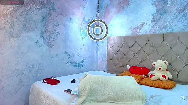 debora ortiz online show from October 25, 2025, 1:34 pm