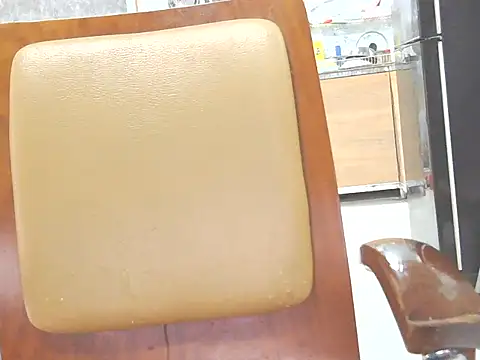 Snapshot of kham90_my96 chatting on October 9, 2025, 2:34 am kham90 my96 online show from October 9, 2025, 2:34 am