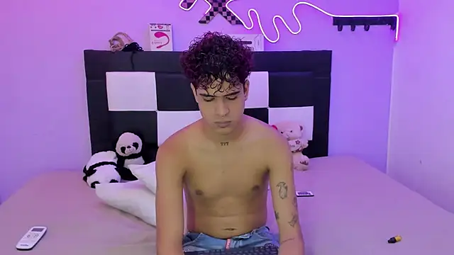 Lucky boys  X online show from June 12, 2026, 1:20 pm
