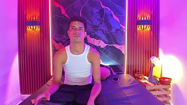 Lucky boys  X online show from October 14, 2025, 12:06 pm