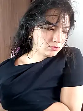 Asaray T  online show from October 6, 2025, 5:13 pm