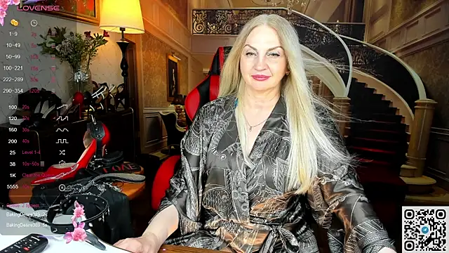 Snapshot of Nina_Devillle chatting on March 21, 2026, 9:03 am Nina Devillle online show from March 21, 2026, 9:03 am