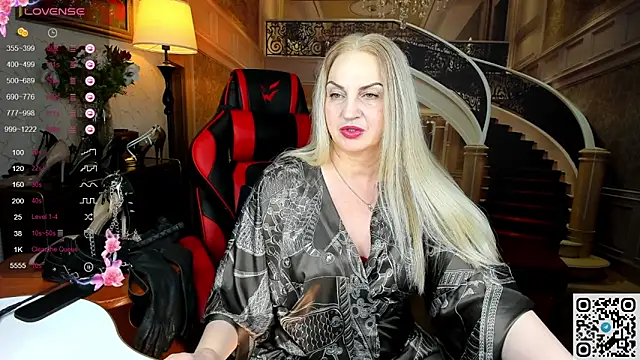 Snapshot of Nina_Devillle chatting on March 16, 2026, 9:50 pm Nina Devillle online show from March 16, 2026, 9:50 pm