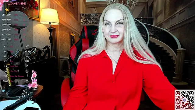 Snapshot of Nina_Devillle chatting on June 1, 2026, 11:37 pm Nina Devillle online show from June 1, 2026, 11:37 pm