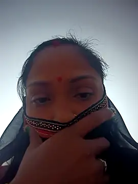 Snapshot of Suman_ji1 chatting on November 18, 2025, 5:00 am Suman ji1 online show from November 18, 2025, 5:00 am