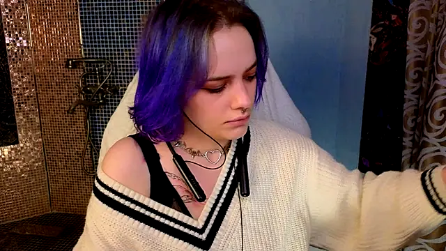 Eniferi online show from December 2, 2025, 11:23 am