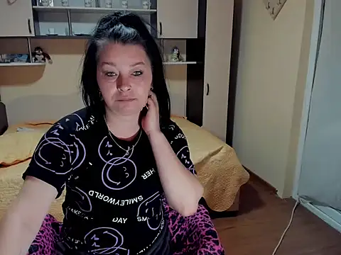Soffy Skye online show from May 4, 2026, 5:11 am