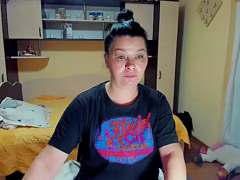 Soffy Skye online show from February 9, 2026, 5:05 am