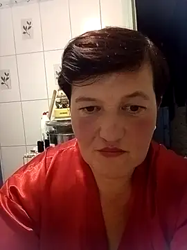 Snapshot of Caramellove8877 chatting on October 30, 2025, 5:28 am Caramellove8877 online show from October 30, 2025, 5:28 am