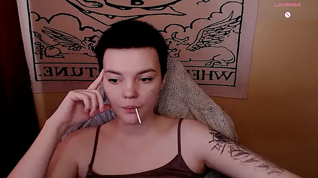 Snapshot of KrisNeal chatting on March 20, 2026, 9:32 am KrisNeal online show from March 20, 2026, 9:32 am