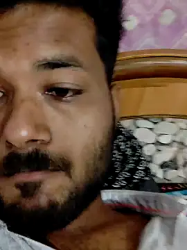 Snapshot of devil_khilesh chatting on September 15, 2025, 2:01 am devil khilesh online show from September 15, 2025, 2:01 am
