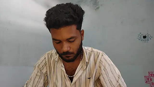 Snapshot of devil_khilesh chatting on October 14, 2025, 2:56 am devil khilesh online show from October 14, 2025, 2:56 am