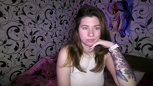 YourEmilie online show from March 8, 2026, 6:33 pm