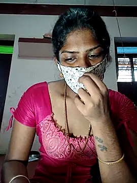 Snapshot of Tamil_Kavitha chatting on October 19, 2025, 11:46 am Tamil Kavitha online show from October 19, 2025, 11:46 am