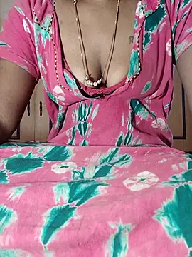 Snapshot of Tamil_Kavitha chatting on September 27, 2025, 12:00 pm Tamil Kavitha online show from September 27, 2025, 12:00 pm