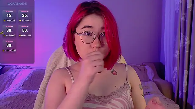 Sexy Peachy online show from October 6, 2025, 8:26 am