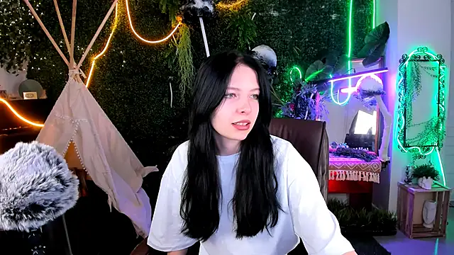 JulsMumi online show from September 30, 2025, 9:26 am