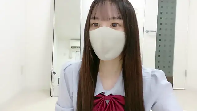 Snapshot of _Mia_land_ chatting on December 15, 2025, 1:17 pm Mia land online show from December 15, 2025, 1:17 pm