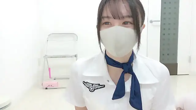 Snapshot of _Mia_land_ chatting on November 28, 2025, 1:22 pm Mia land online show from November 28, 2025, 1:22 pm