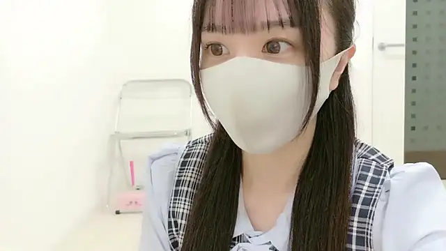 Snapshot of _Mia_land_ chatting on November 16, 2025, 1:05 pm Mia land online show from November 16, 2025, 1:05 pm