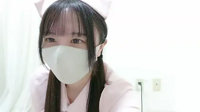 Snapshot of _Mia_land_ chatting on October 31, 2025, 1:30 pm Mia land online show from October 31, 2025, 1:30 pm