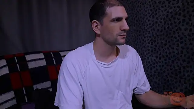 ObeyLust online show from October 28, 2025, 2:34 am