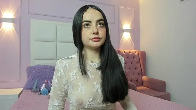 Ashleypetit online show from July 29, 2026, 1:43 pm