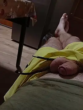 Snapshot of dani0069 chatting on November 13, 2025, 7:51 pm dani0069 online show from November 13, 2025, 7:51 pm