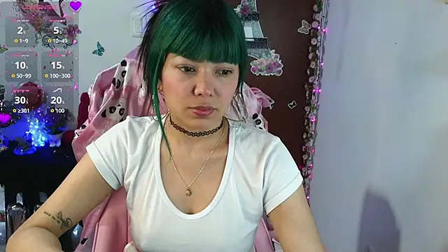 Snapshot of Maron_baez_18 chatting on May 15, 2026, 2:04 pm Maron baez 18 online show from May 15, 2026, 2:04 pm