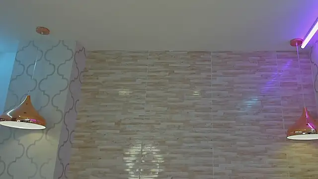 Snapshot of AliceVegga chatting on December 2, 2025, 2:34 am AliceVegga online show from December 2, 2025, 2:34 am