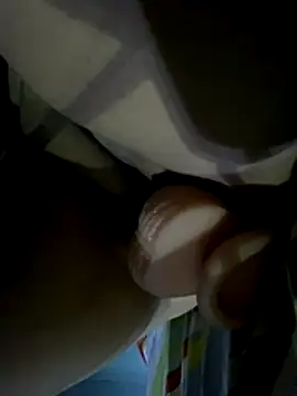 Snapshot of Guerita-96 chatting on November 5, 2025, 10:51 am Guerita-96 online show from November 5, 2025, 10:51 am