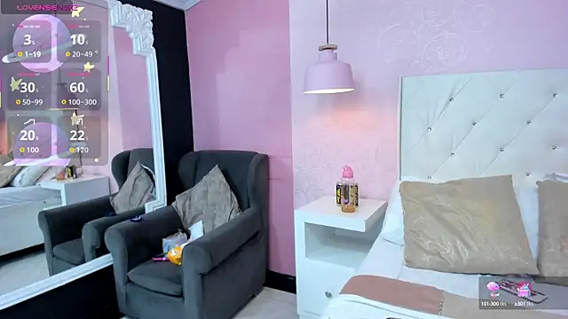 Snapshot of NatashaLimaa chatting on October 15, 2025, 3:16 am NatashaLimaa online show from October 15, 2025, 3:16 am