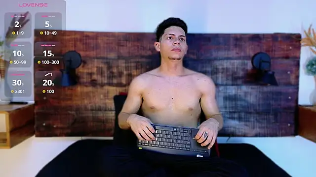 Snapshot of JhosuaVega chatting on February 13, 2026, 1:38 am JhosuaVega online show from February 13, 2026, 1:38 am