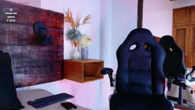 Snapshot of JhosuaVega chatting on February 22, 2026, 1:41 am JhosuaVega online show from February 22, 2026, 1:41 am