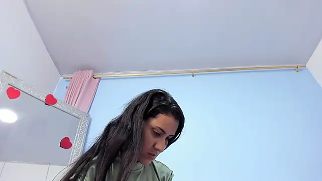 Snapshot of miajhonsonx chatting on June 18, 2026, 1:38 pm miajhonsonx online show from June 18, 2026, 1:38 pm