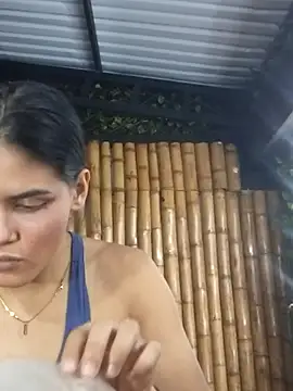 Snapshot of Isa_Rouse__ chatting on November 5, 2025, 3:09 am Isa Rouse online show from November 5, 2025, 3:09 am