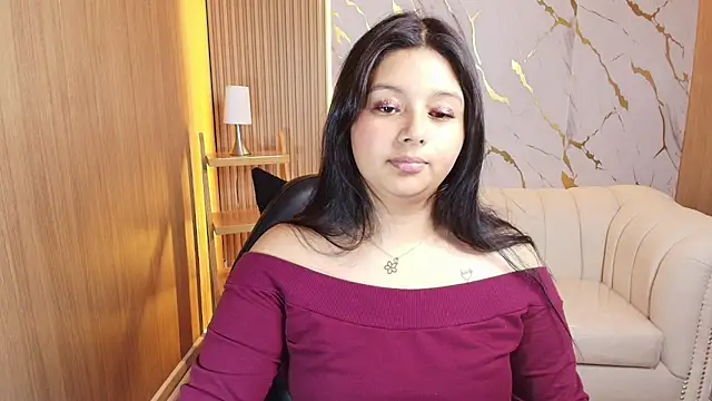 mia hot tf online show from September 30, 2025, 1:28 pm