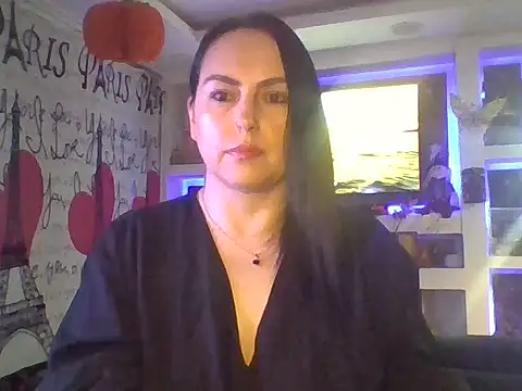 Snapshot of Venusina_07 chatting on October 13, 2025, 7:43 am Venusina 07 online show from October 13, 2025, 7:43 am