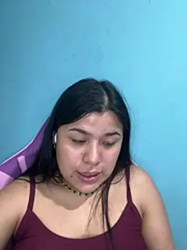Snapshot of April_Becker chatting on July 7, 2026, 3:20 am April Becker online show from July 7, 2026, 3:20 am