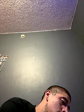 Snapshot of busnfatnutsLildee chatting on December 3, 2025, 12:15 pm busnfatnutsLildee online show from December 3, 2025, 12:15 pm