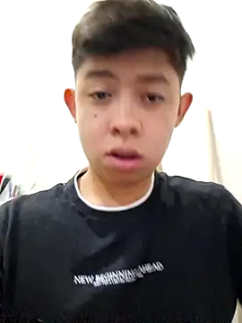 saull234 online show from November 28, 2025, 2:56 am