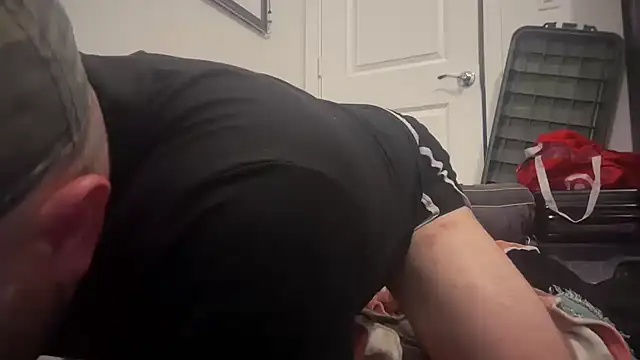 jasoncali305 online show from October 10, 2025, 7:53 am