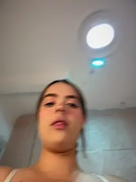 Snapshot of hannahst_ chatting on July 16, 2026, 8:17 pm hannahst online show from July 16, 2026, 8:17 pm