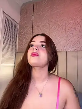Snapshot of hannahst_ chatting on June 6, 2026, 8:25 pm hannahst online show from June 6, 2026, 8:25 pm