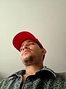 AronShelby420 online show from October 6, 2025, 3:02 pm