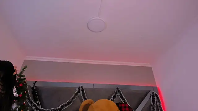 Snapshot of MariaFlowers chatting on November 27, 2025, 7:25 pm MariaFlowers online show from November 27, 2025, 7:25 pm