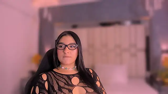 Snapshot of MariaFlowers chatting on October 11, 2025, 7:48 pm MariaFlowers online show from October 11, 2025, 7:48 pm