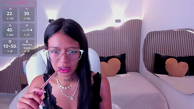 Iris8  online show from June 6, 2026, 12:54 pm