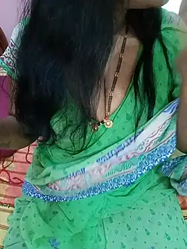 Snapshot of KannadaTamilTeluguBeauty chatting on July 3, 2026, 3:46 am KannadaTamilTeluguBeauty online show from July 3, 2026, 3:46 am